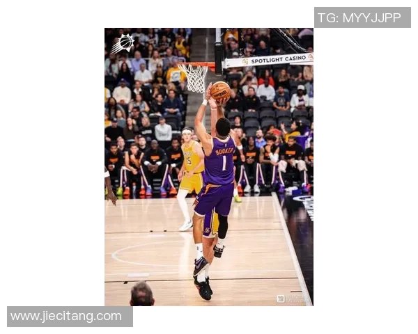 湖人险胜圣安东尼奥马刺,艾顿惊艳表现助洛杉矶湖人队锁定胜局 湖人险胜圣安东尼奥马刺,艾顿惊艳表现助洛杉矶湖人队锁定胜局